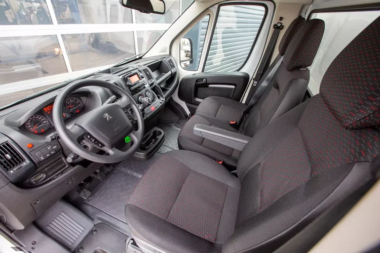 Peugeot Boxer 165KM KONTENER 8ep + WINDA dHollandia 750kg zdjęcie 27