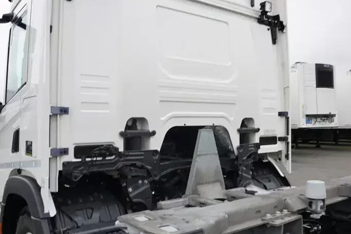 Scania / P 410 / E 6 / BDF + WINDA / 7.15 , 7.45, 7.82 M / RETARDER zdjęcie 23