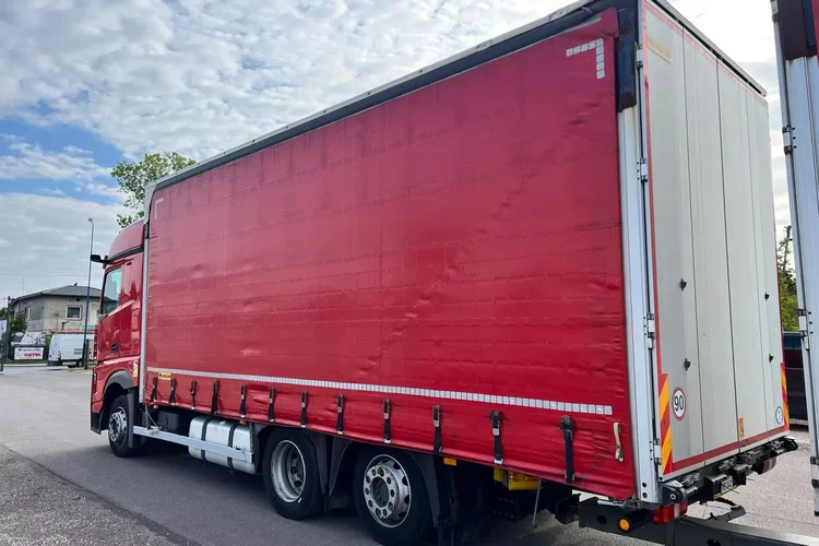 Mercedes 2545 Bigspace , firanka , zdjęcie 26