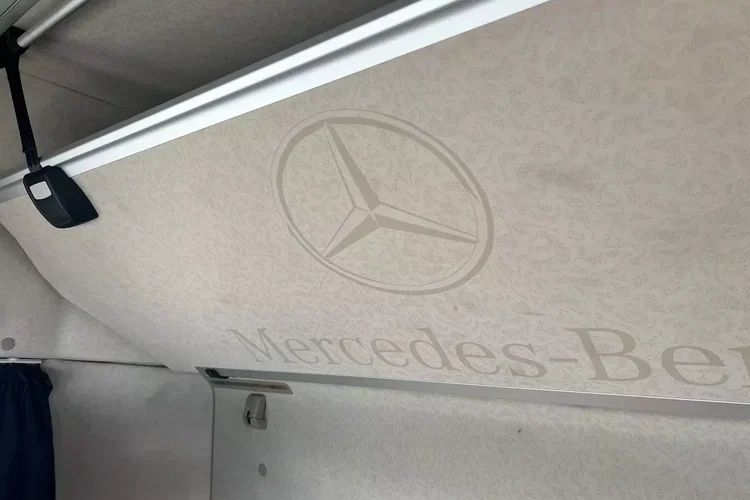 Mercedes 2545 Bigspace , firanka , zdjęcie 8