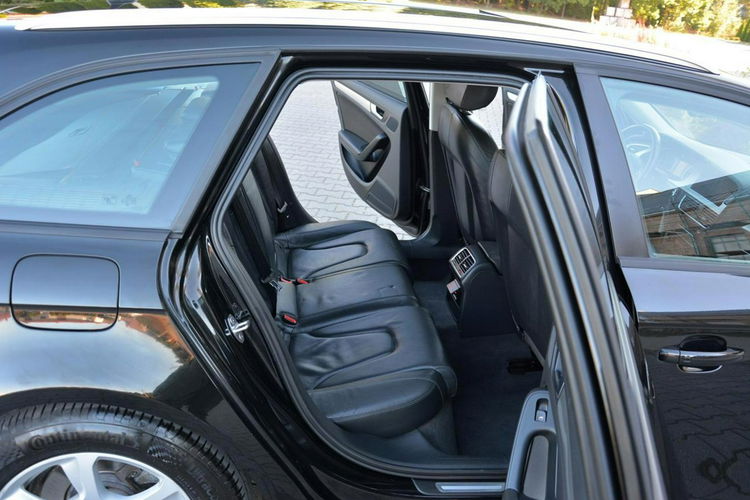Audi A4 2.0TDI(143KM)BI-Xenon Ledy Skóry Navi MMI Klimatronic 2xParktr Chrom zdjęcie 15