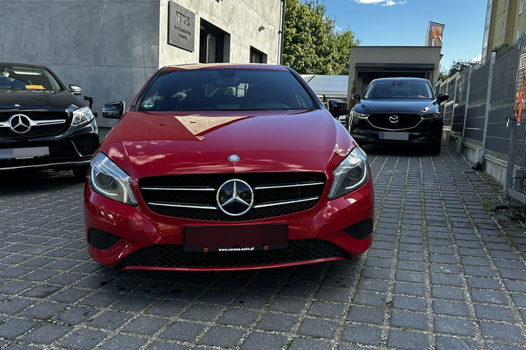 Mercedes A 200 Automat 1.6B 156KM Kubełki Kam Cof Navi Bi-Xenon AutoHold Alu18nowe zdjęcie 2