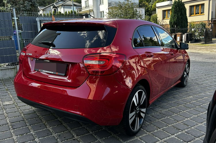 Mercedes A 200 Automat 1.6B 156KM Kubełki Kam Cof Navi Bi-Xenon AutoHold Alu18nowe zdjęcie 4