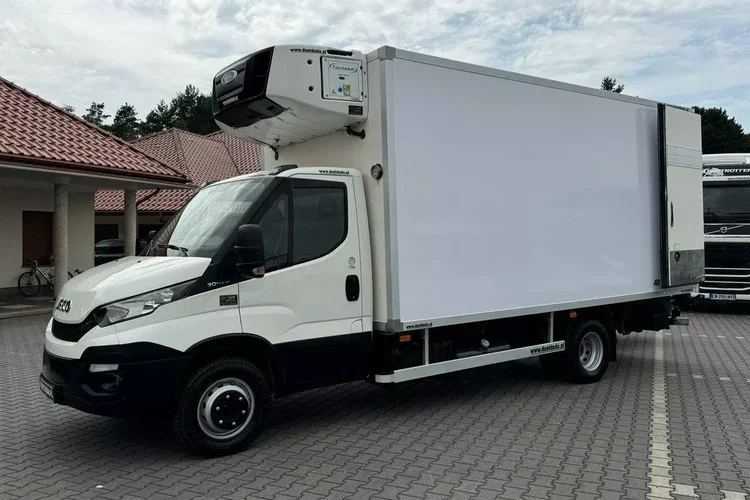 Iveco Daily 70C17 Mroźnia Agregat Carrier Supra 750 10-Palet + Winda zdjęcie 8