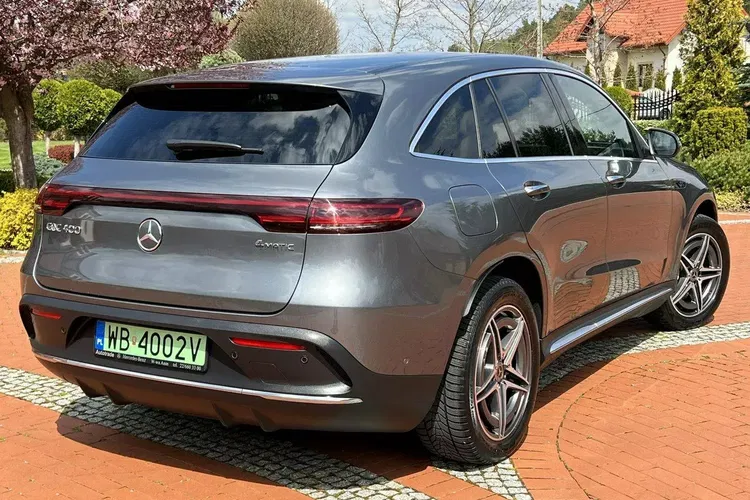 Mercedes eqc zdjęcie 16