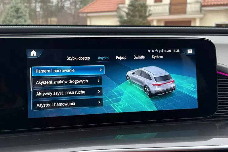 Mercedes eqc zdjęcie 28