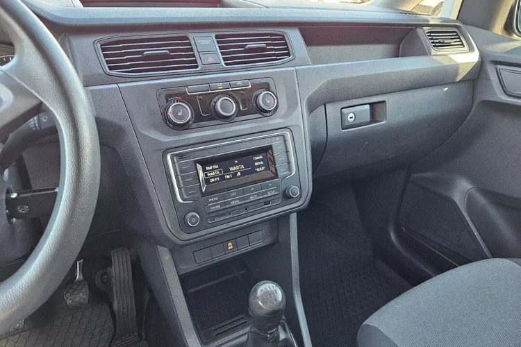 Volkswagen Caddy Long 49999zł NETTO Zabudowa Warsztatowa 2.0TDi/102KM zdjęcie 24