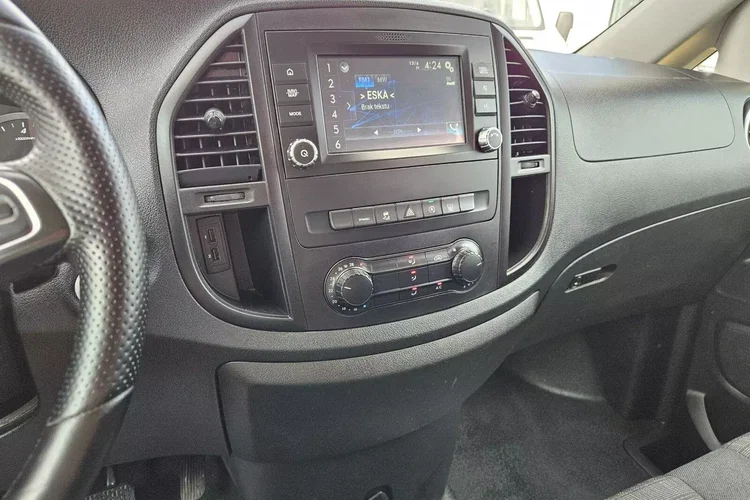 Mercedes vito ExtraLong Brygadówka 6 osób 2.2 Cdi/136KM zdjęcie 25