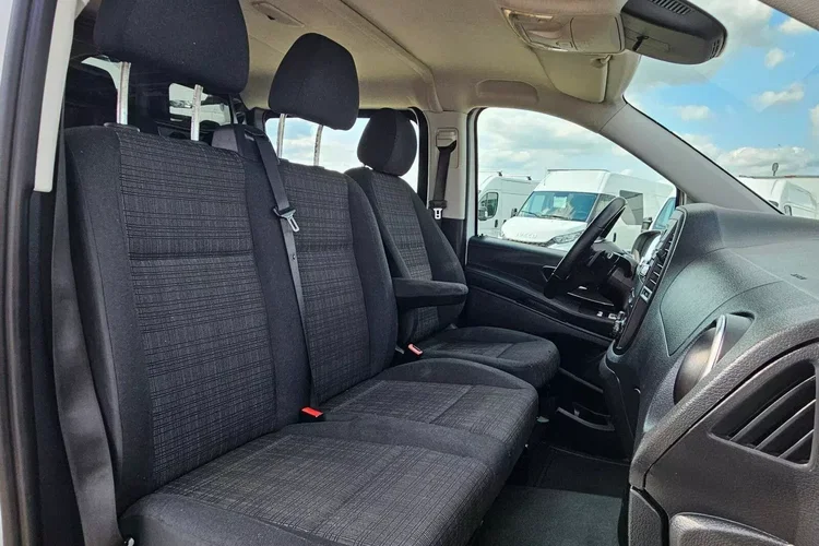 Mercedes vito ExtraLong Brygadówka 6 osób 2.2 Cdi/136KM zdjęcie 29