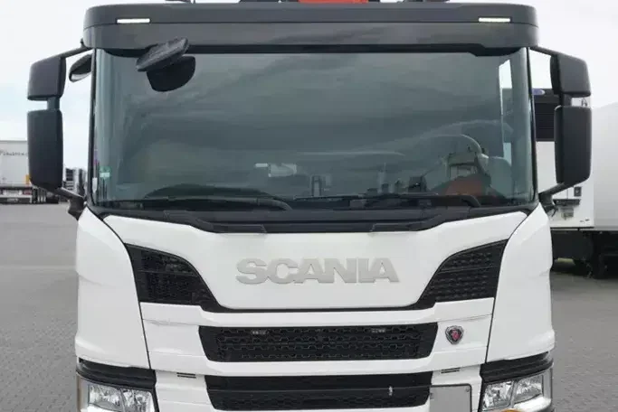Scania P 410 / 6 X 2 / SKRZYNIOWY + HDS / PALFINGER PK 24 001 / OŚ SKRĘTNA / WYS. 15 M zdjęcie 14