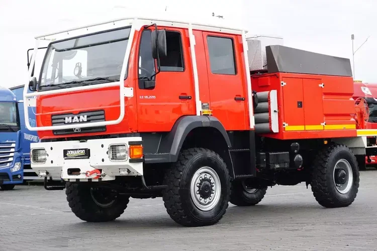 MAN / LE 220 / 4 X 4 / DOKA / STRAŻ POZARNA zdjęcie 21