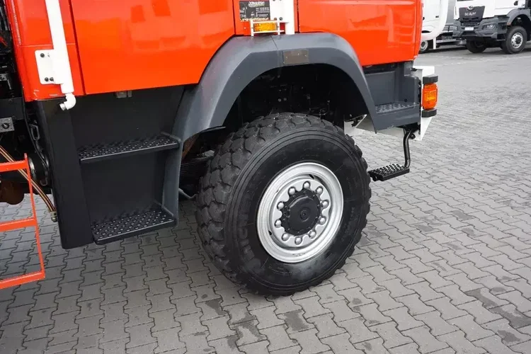 MAN / LE 220 / 4 X 4 / DOKA / STRAŻ POZARNA zdjęcie 37