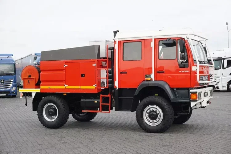 MAN / LE 220 / 4 X 4 / DOKA / STRAŻ POZARNA zdjęcie 4