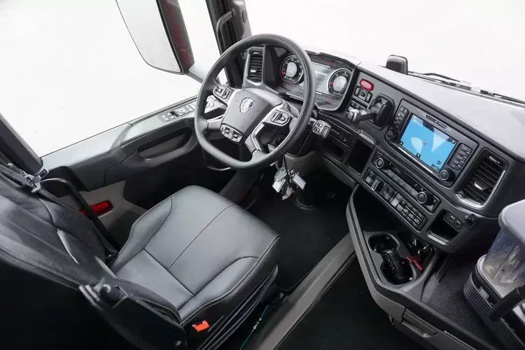 Scania R 450 / ACC / EURO 6 / ZESTAW BDF / 7.15 , 7.45 , 7.82 M / WINDA / RETARDER zdjęcie 13