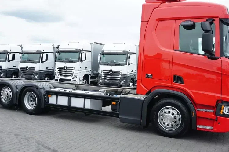 Scania R 450 / ACC / EURO 6 / ZESTAW BDF / 7.15 , 7.45 , 7.82 M / WINDA / RETARDER zdjęcie 28