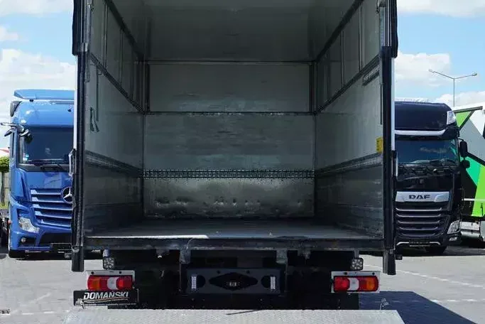 Mercedes ATEGO / 1524 / ACC / EURO 6 / IZOTERMA + WINDA / 16 PALET zdjęcie 10