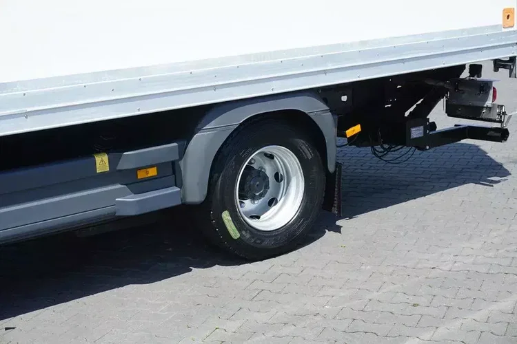 Mercedes ATEGO / 1524 / ACC / EURO 6 / IZOTERMA + WINDA / 16 PALET zdjęcie 19