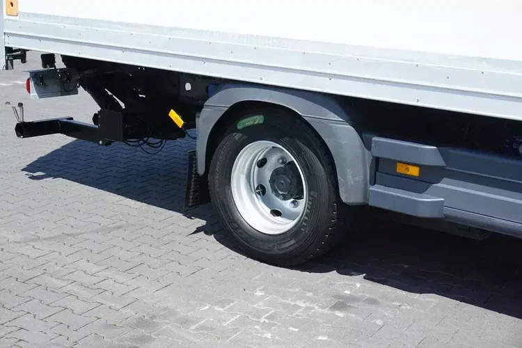 Mercedes ATEGO / 1524 / ACC / EURO 6 / IZOTERMA + WINDA / 16 PALET zdjęcie 30