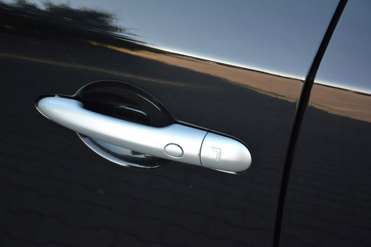 Koleos 132 Przebieg Lift bi-Xenon Ledy Navi Alu 18 z Niemiec ASO Renault zdjęcie 26