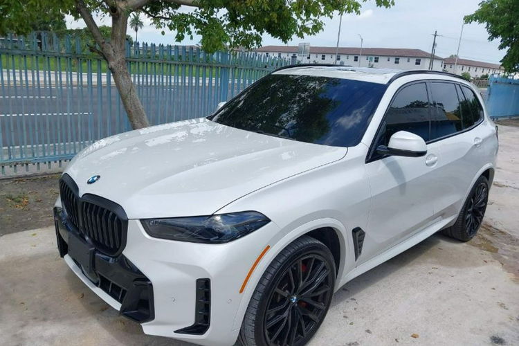 BMW X5 XDrive 3.0 Benz lift kam360 3D Lasery 4xAC Wentyle zdjęcie 1