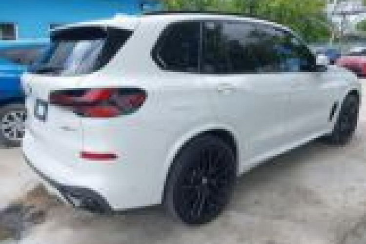 BMW X5 XDrive 3.0 Benz lift kam360 3D Lasery 4xAC Wentyle zdjęcie 3