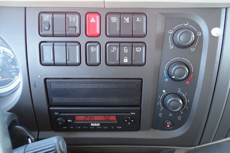 DAF LF 320 Kontener Sprowadzony Euro 6 Winda Klima , Blokada Mostu , Książka Serwisowa , Poduszki, Aktywny Tempomat zdjęcie 25