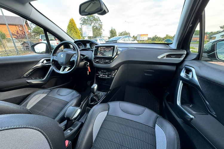 Peugeot 2008 Benzyna Panorama Climatronic zdjęcie 24