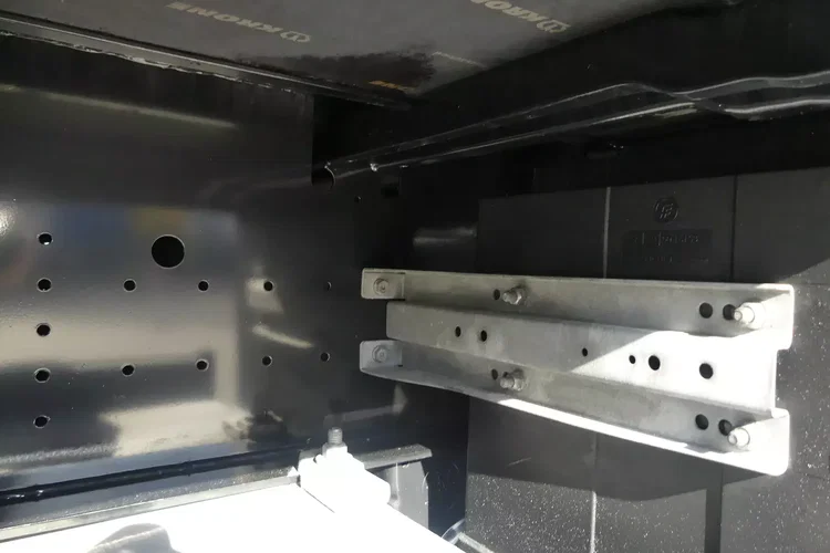 Krone FIRANKA / OŚ PODNOSZONA / IDEALNY STAN / zdjęcie 17