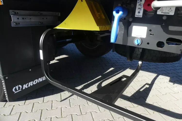 Krone FIRANKA / OŚ PODNOSZONA / IDEALNY STAN / zdjęcie 22