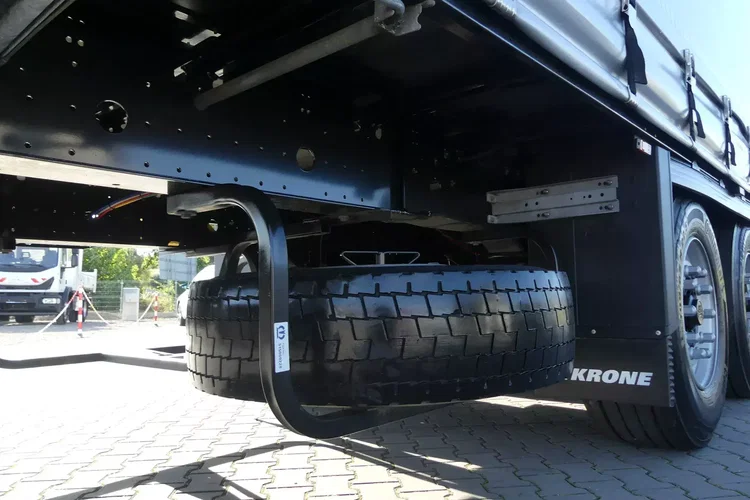 Krone FIRANKA / OŚ PODNOSZONA / IDEALNY STAN / zdjęcie 24