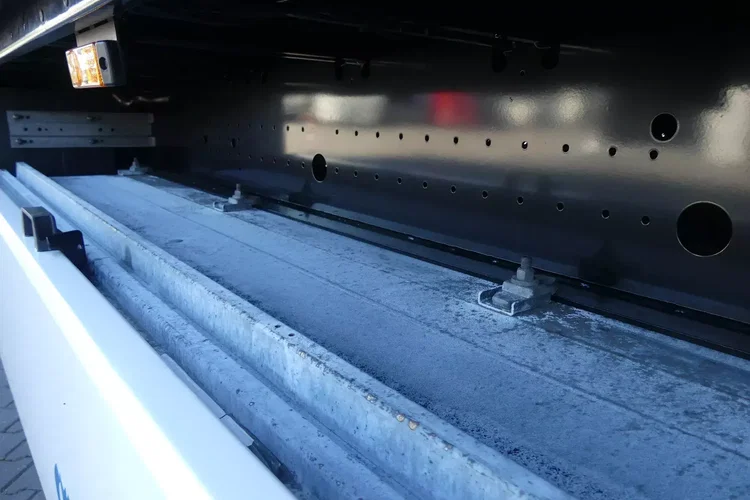 Krone FIRANKA / OŚ PODNOSZONA / IDEALNY STAN / zdjęcie 25