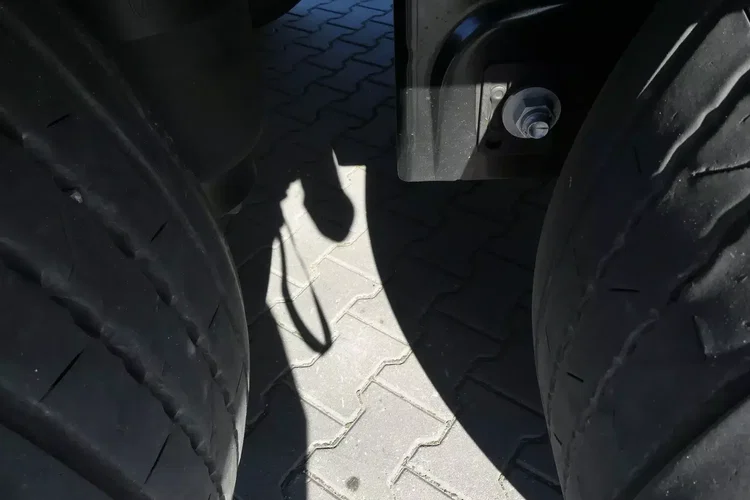 Krone FIRANKA / OŚ PODNOSZONA / IDEALNY STAN / PALECIARA / zdjęcie 19