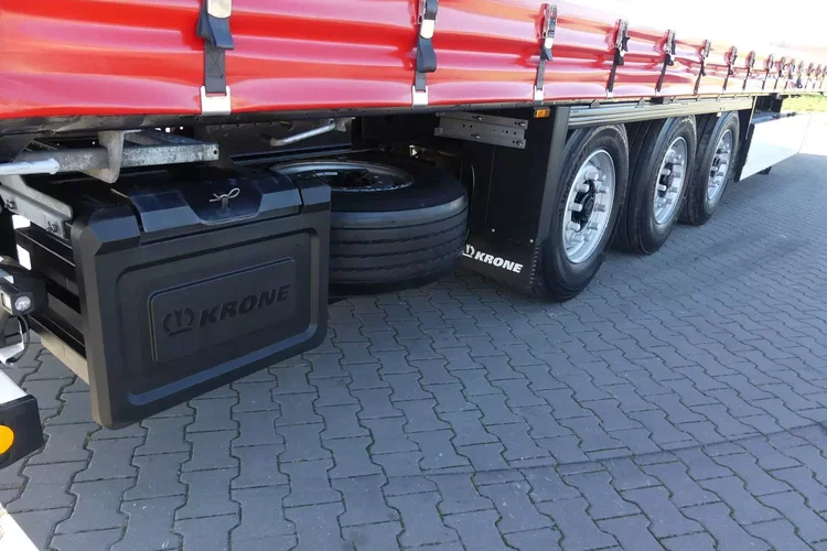 Krone FIRANKA / OŚ PODNOSZONA / IDEALNY STAN / PALECIARA / zdjęcie 22