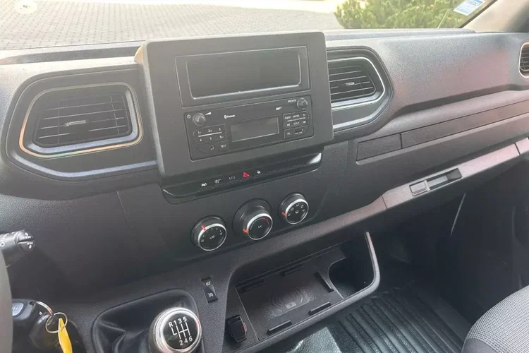 Renault Master zdjęcie 16