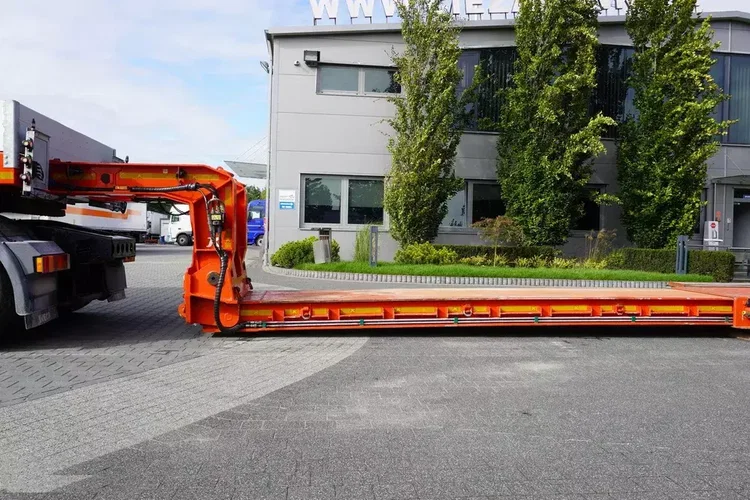 KAESSBOHRER LB2 TIEF-BETT / 16.5 m / Naczepa rozsuwana / osie skrętne / 2 sztuki zdjęcie 18