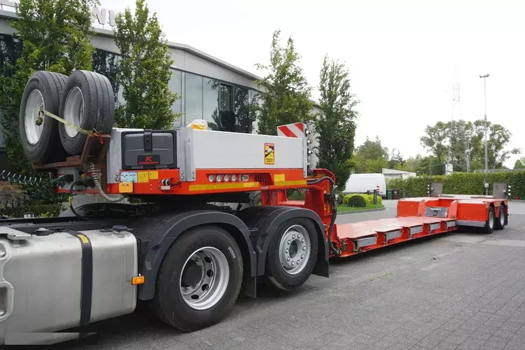 KAESSBOHRER LB2 TIEF-BETT / 16.5 m / Naczepa rozsuwana / osie skrętne / 2 sztuki zdjęcie 2