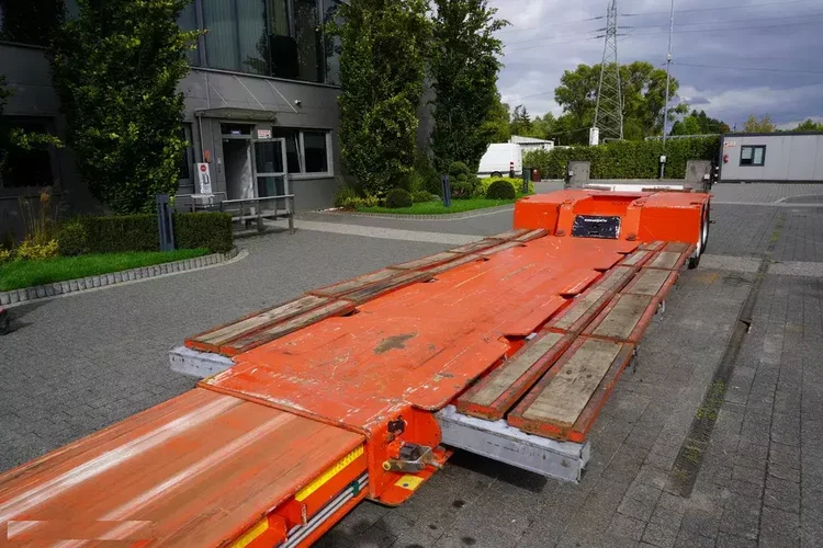 KAESSBOHRER LB2 TIEF-BETT / 16.5 m / Naczepa rozsuwana / osie skrętne / 2 sztuki zdjęcie 23