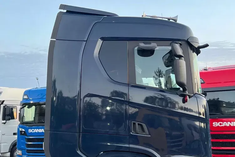 Scania S500 z Niemiec full opcja hydraulika skóry alcoa navi full led 6x poduszek zdjęcie 14