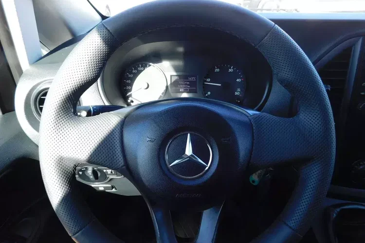 Mercedes VITO zdjęcie 9