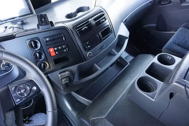 Mercedes ATEGO / 1530 / ACC / E 6 / FIRANKA + WINDA / ŁAD.7855 KG / 18 PALET zdjęcie 9