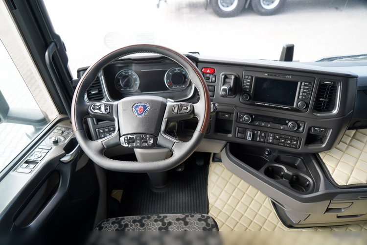 Scania S 450 / FIRANKA 7.7 M / 60 M3 / SOLÓWKA / 6X2 / OŚ PODNOSZONA / 2019 / zdjęcie 33