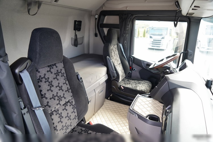 Scania S 450 / FIRANKA 7.7 M / 60 M3 / SOLÓWKA / 6X2 / OŚ PODNOSZONA / 2019 / zdjęcie 39