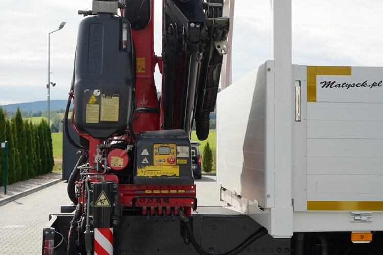 Mercedes / AXOR 2633 / 6X4 / SKRZYNIOWY - 6, 55 M / MOCNA PODŁOGA / HDS FASSI F155 / wysów: 10 M / MAX UDŹWIG 6 000 KG / MANUAL  / STEROWANIE RADIOWE / zdjęcie 23