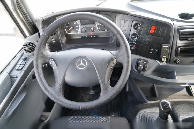 Mercedes / AXOR 2633 / 6X4 / SKRZYNIOWY - 6, 55 M / MOCNA PODŁOGA / HDS FASSI F155 / wysów: 10 M / MAX UDŹWIG 6 000 KG / MANUAL  / STEROWANIE RADIOWE / zdjęcie 38