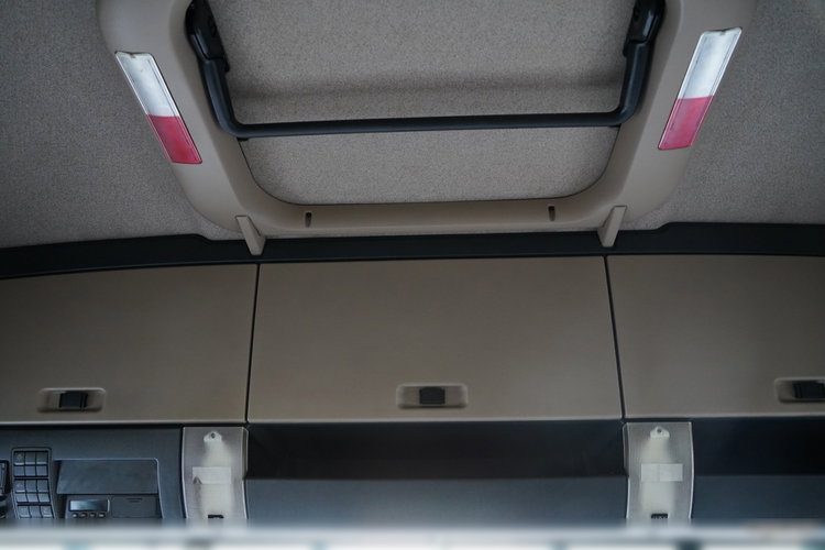 MAN TGX 18. 460 / MEGA / LOWDECK / REGULOWANE SIODŁO / OPONY 100% /  NAVI / PO KONTRAKCIE SERWISOWYM  zdjęcie 35