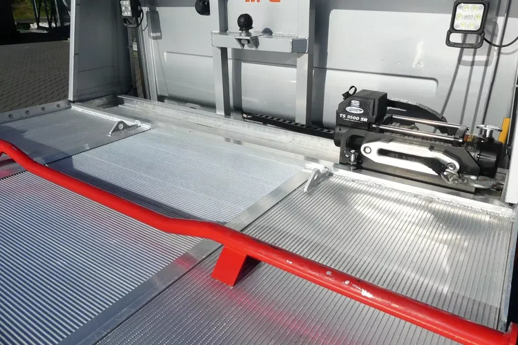 Mercedes SPRINTER 519 / LAWETA BFZ / ZESTAW / WCIĄGARKA / SUPER STAN / zdjęcie 13