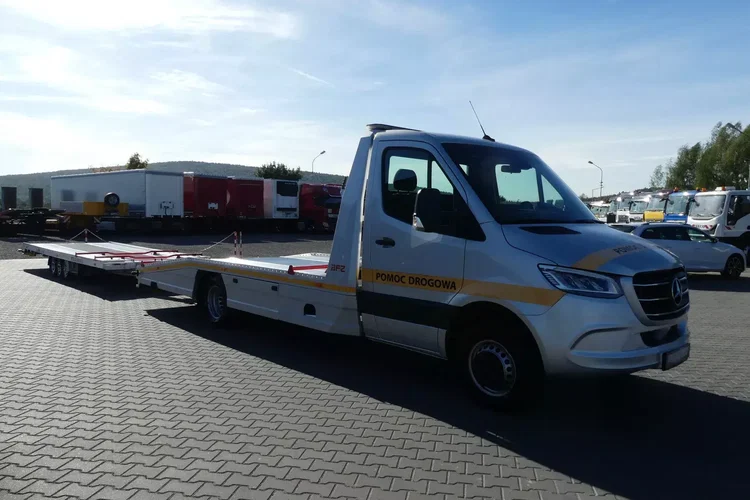Mercedes SPRINTER 519 / LAWETA BFZ / ZESTAW / WCIĄGARKA / SUPER STAN / zdjęcie 8