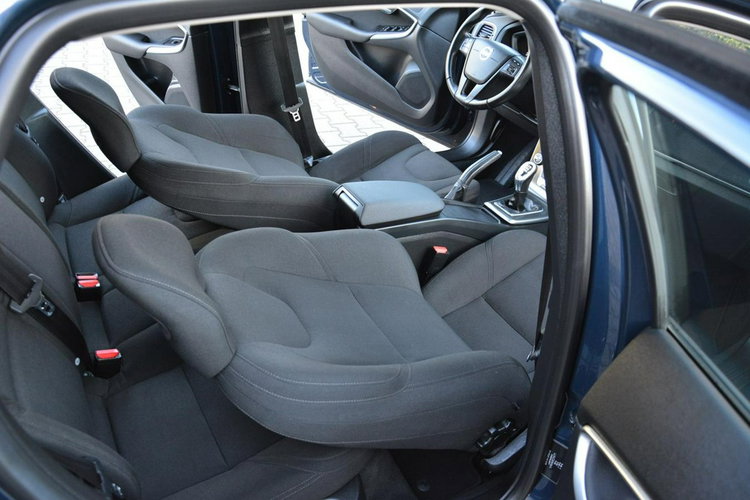 V40 Xenon Ledy Virtual Zegary Parktroni ASO do końca Volvo zdjęcie 18