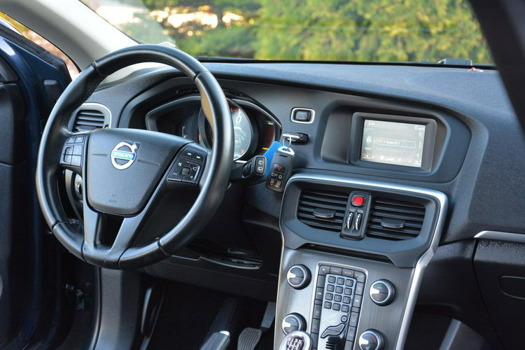 V40 Xenon Ledy Virtual Zegary Parktroni ASO do końca Volvo zdjęcie 20