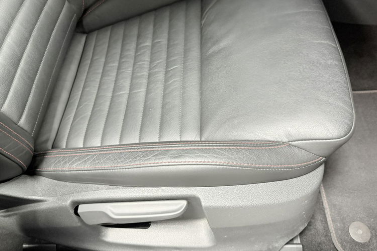 Skoda Octavia 2.0TDI184KM RS VRS Mode DSG Keesy CANTON Panorama ACC zdjęcie 18